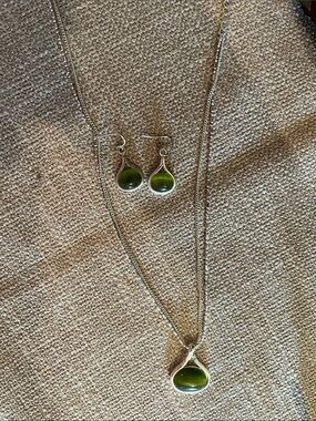 Silver Teardrop Green Pendant Necklace and Earrings Set